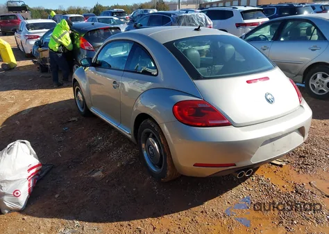 2013 Volkswagen Beetle 2.5L/2.5L Fender Edition из США, поврежденный, VIN 3VWHP7AT9DM685955